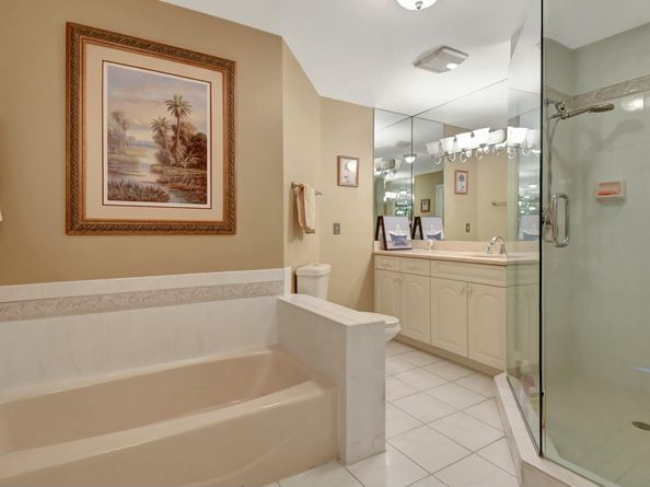 581 S Country Club Drive, Atlantis FL 33462