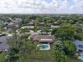 581 S Country Club Drive, Atlantis FL 33462
