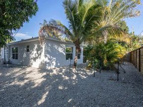 218 NE 5th Terrace, Delray Beach FL 33444