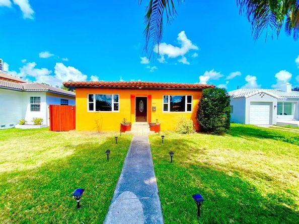 1631 Hollywood Blvd, Hollywood FL 33020
