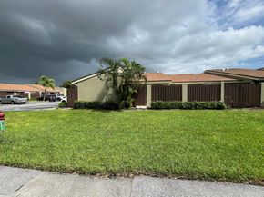 172 Meadows Drive, Boynton Beach FL 33436