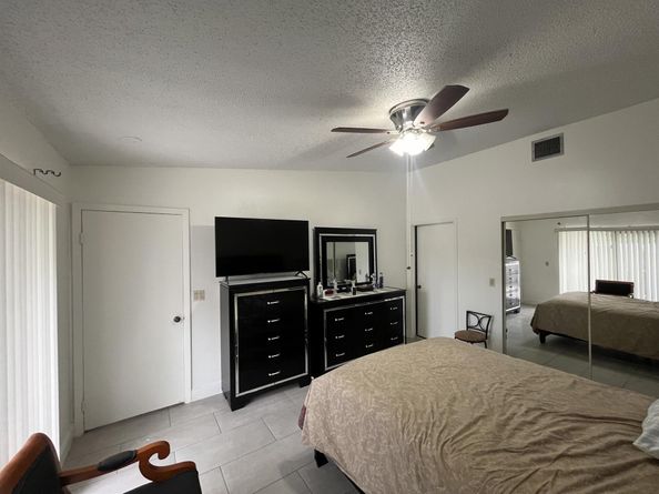 172 Meadows Drive, Boynton Beach FL 33436