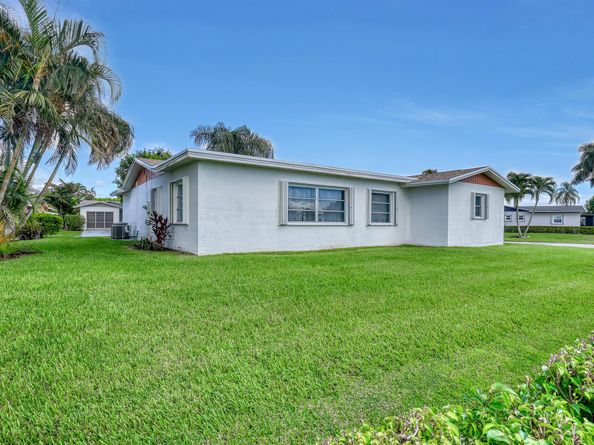 5126 Michael Drive Drive, West Palm Beach FL 33417