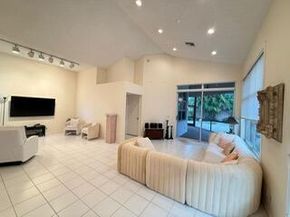 6668 NW 26th Way, Boca Raton FL 33496