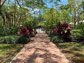 6668 NW 26th Way, Boca Raton FL 33496