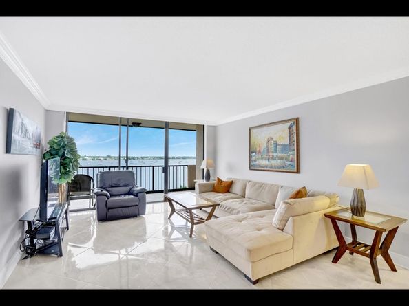 5200 N Flagler Dr 802, West Palm Beach FL 33407