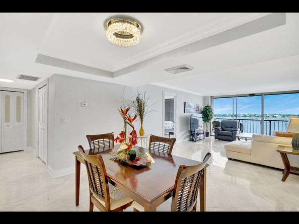 5200 N Flagler Dr 802, West Palm Beach FL 33407