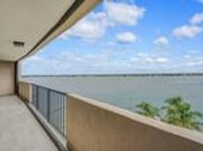 5200 N Flagler Dr 802, West Palm Beach FL 33407