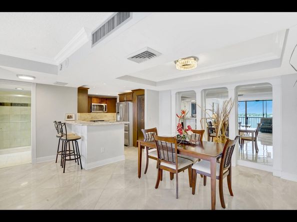 5200 N Flagler Dr 802, West Palm Beach FL 33407