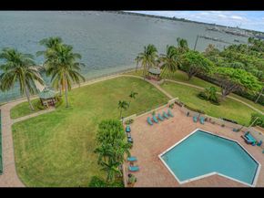 5200 N Flagler Dr 802, West Palm Beach FL 33407