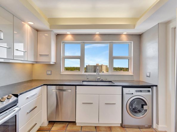 200 Macfarlane Drive N905, Delray Beach FL 33483