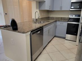 6533 Emerald Dunes Drive 304, West Palm Beach FL 33411