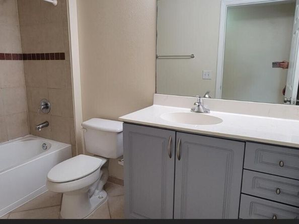 6533 Emerald Dunes Drive 304, West Palm Beach FL 33411
