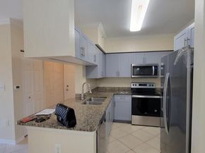6533 Emerald Dunes Drive 304, West Palm Beach FL 33411