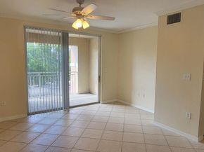 6533 Emerald Dunes Drive 304, West Palm Beach FL 33411
