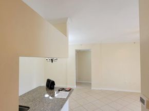 6533 Emerald Dunes Drive 304, West Palm Beach FL 33411