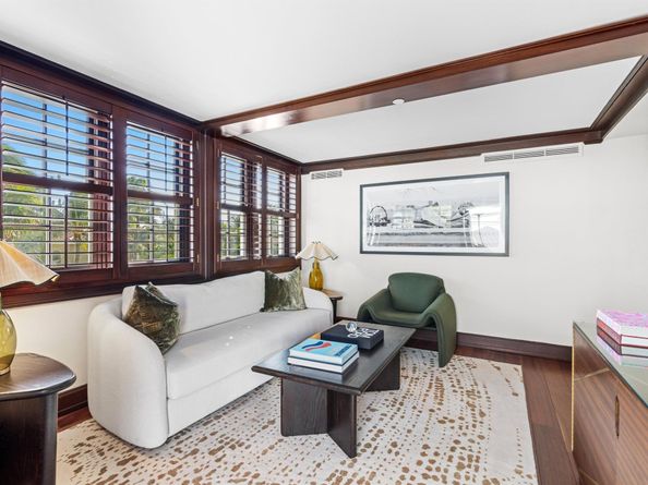 301 Australian Avenue 303, Palm Beach FL 33480
