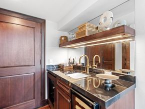 301 Australian Avenue 303, Palm Beach FL 33480