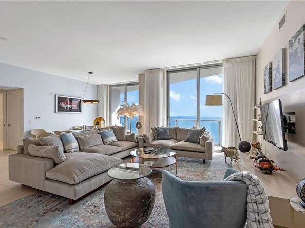 4111 S Ocean Dr LPH3/5, Hollywood FL 33019