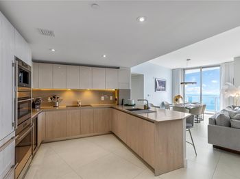 4111 S Ocean Dr