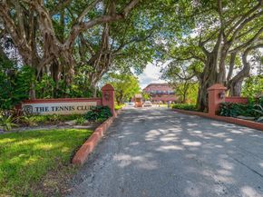 650 Tennis Club Dr 305, Fort Lauderdale FL 33311
