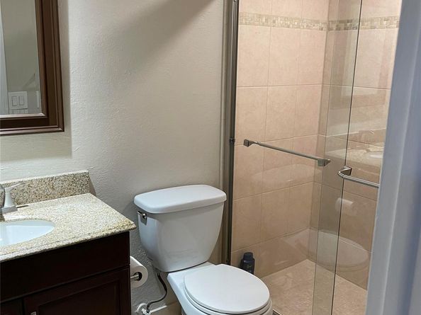 650 Tennis Club Dr 305, Fort Lauderdale FL 33311