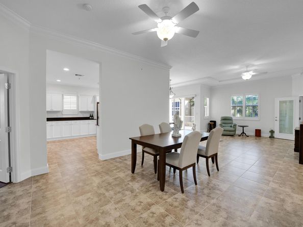 3960 N Flagler Drive 301, West Palm Beach FL 33407