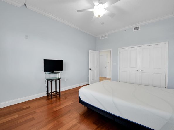 3960 N Flagler Drive 301, West Palm Beach FL 33407