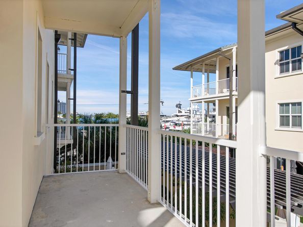3960 N Flagler Drive 301, West Palm Beach FL 33407