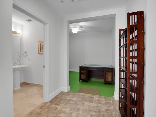 3960 N Flagler Drive 301, West Palm Beach FL 33407