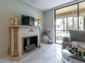 5250 Las Verdes Cir Circle 116, Delray Beach FL 33484