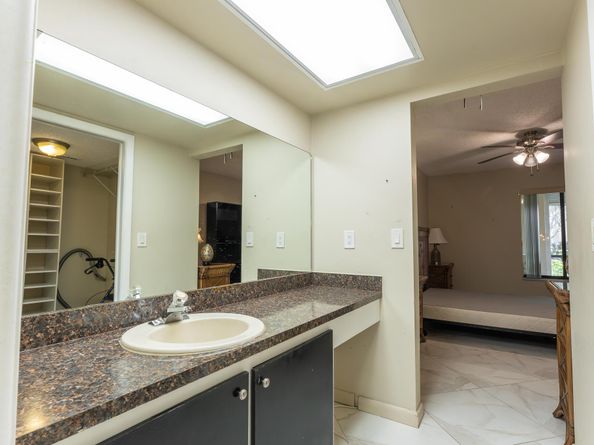 5250 Las Verdes Cir Circle 116, Delray Beach FL 33484