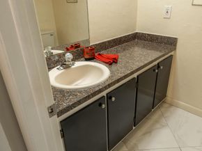 5250 Las Verdes Cir Circle 116, Delray Beach FL 33484
