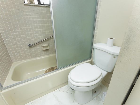 5250 Las Verdes Cir Circle 116, Delray Beach FL 33484