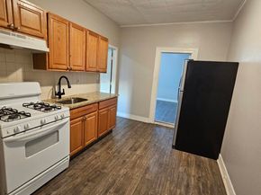 201 45th St E8, Union City NJ 07087