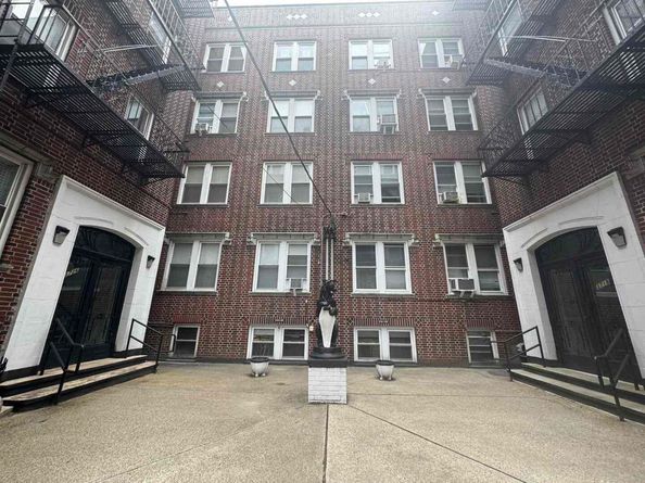3726 Park Ave D1, Weehawken NJ 07086