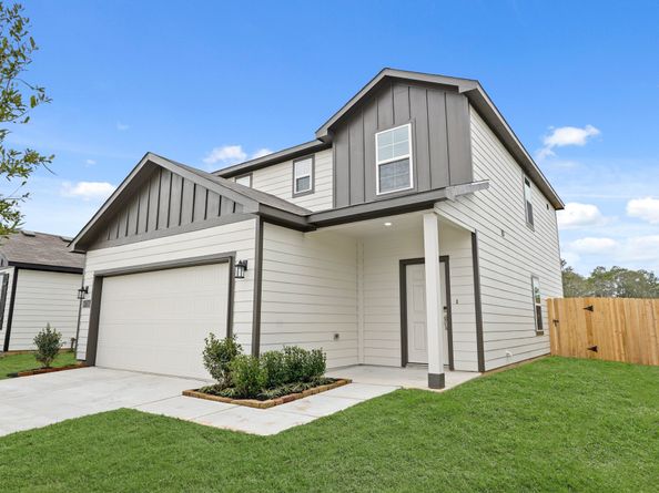10738 Red Flagstone Drive, Conroe TX 77306
