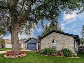 1822 Landmark Drive, Richmond TX 77406