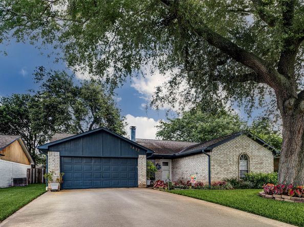 1822 Landmark Drive, Richmond TX 77406