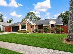 9766 Cedardale Drive, Houston TX 77055