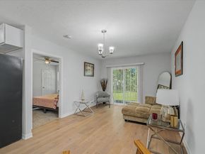 6834 New York Street, Houston TX 77021