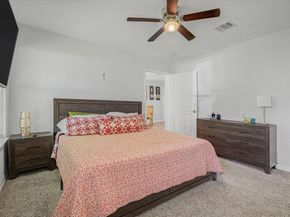 6834 New York Street, Houston TX 77021