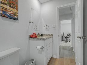 6834 New York Street, Houston TX 77021