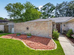 5015 Blueberry Hill Drive, Houston TX 77084