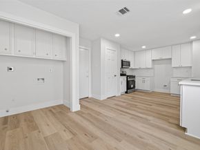 13834 Sheri Hollow Lane, Houston TX 77082