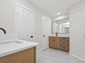 13834 Sheri Hollow Lane, Houston TX 77082