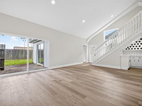 13834 Sheri Hollow Lane, Houston TX 77082