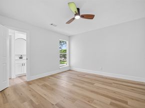 13834 Sheri Hollow Lane, Houston TX 77082