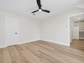 13834 Sheri Hollow Lane, Houston TX 77082