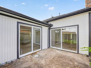 13834 Sheri Hollow Lane, Houston TX 77082